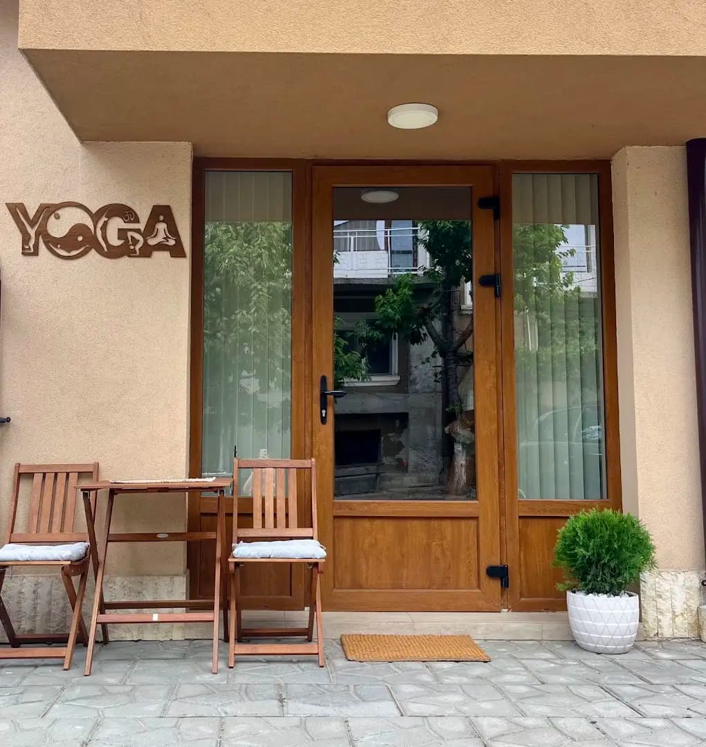 Yoga Refresh & health