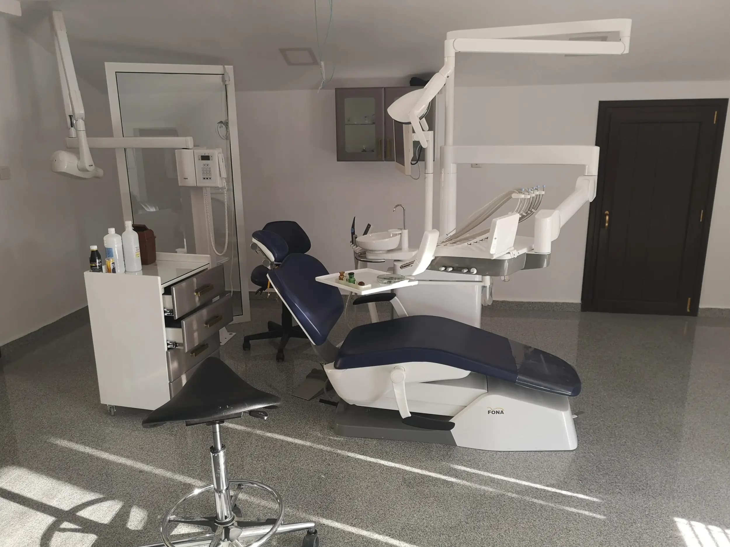 Стоматологичен кабинет D-R ALI DENTAL CARE