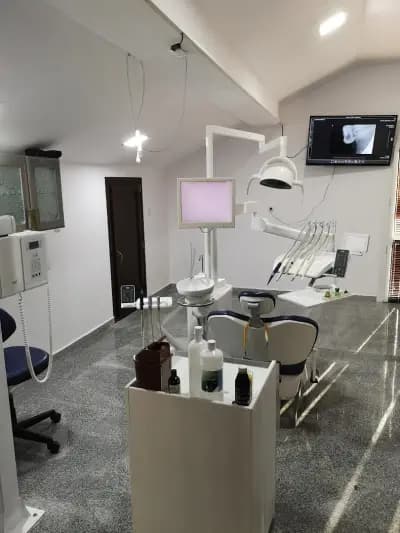 Стоматологичен кабинет D-R ALI DENTAL CARE