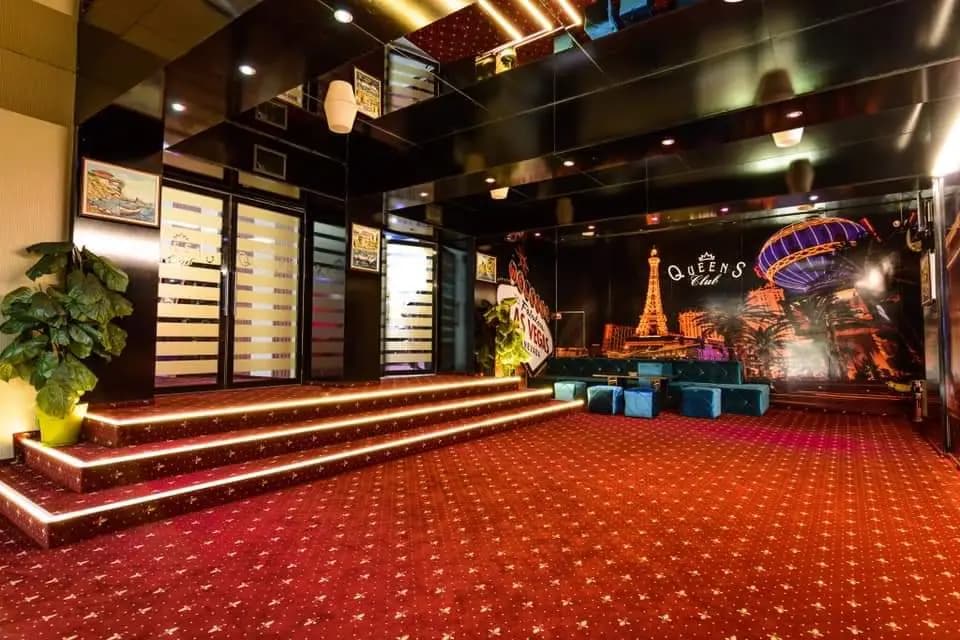 Queens club slot - Betmarket bingo
