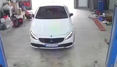 Mercedes Auto