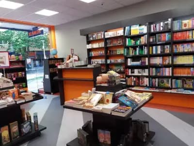 Helikon Book Store