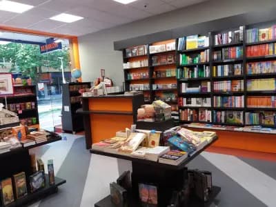 Helikon Book Store