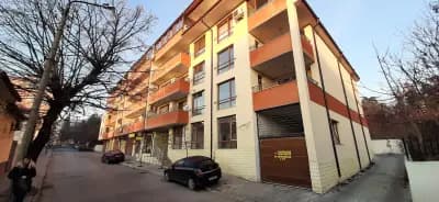 HostEx Trinity Apartment