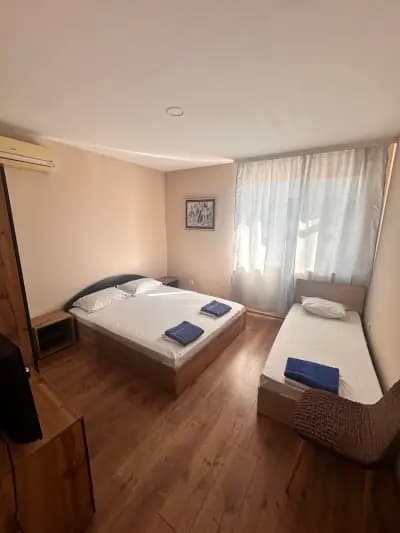 Hotel - Самостоятелни стаи за гости - Irene