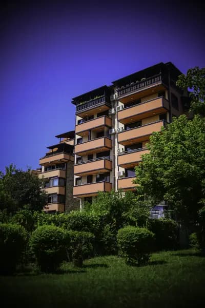 Medius Park Apartment