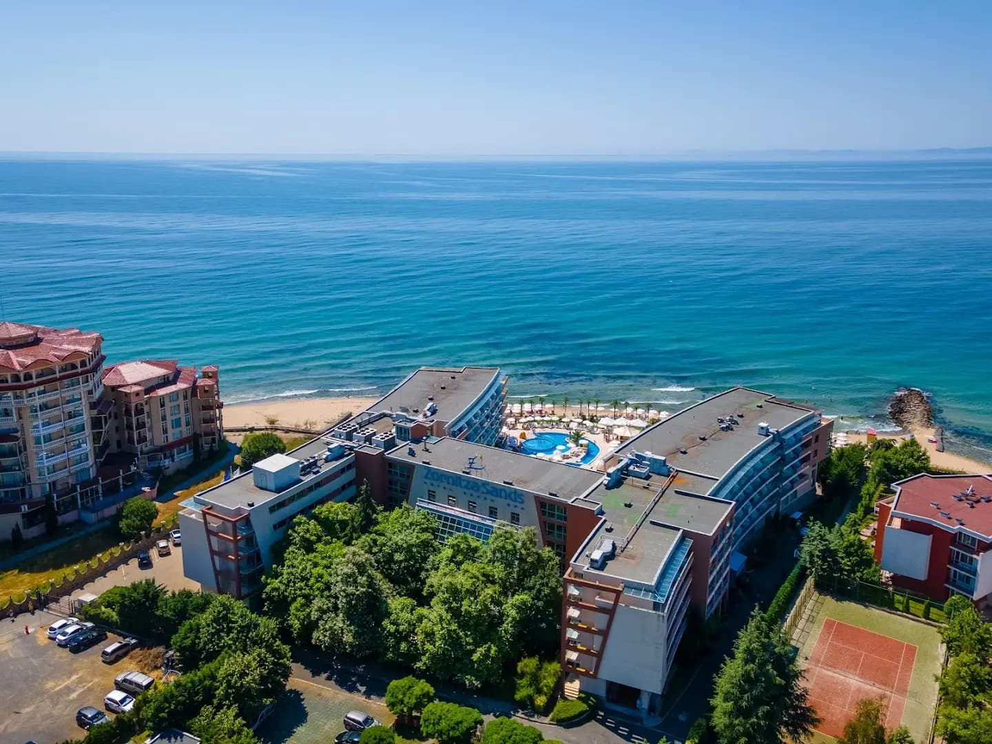 Хотел Сенди Бей (Sandy Bay Hotel)
