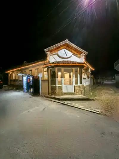 Къща за гости-Парти зала "AVENUE HOUSE" град Крън