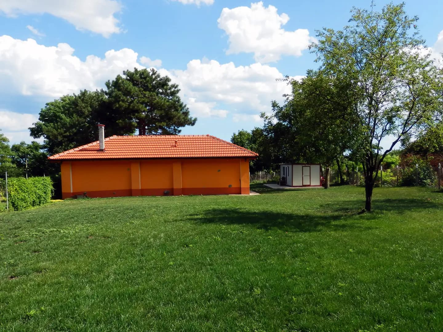 КЪЩА ЗА ГОСТИ ТОТИ