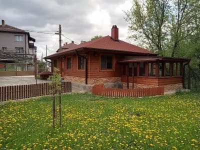 Стаи за гости в къща „Ванеса“