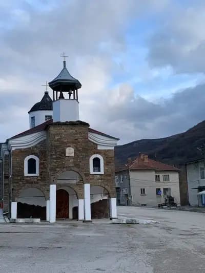 Къща за гости Липите