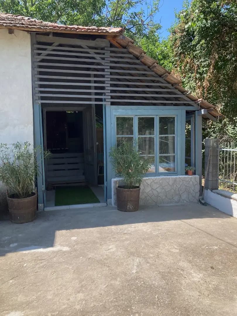 "Maroli House"