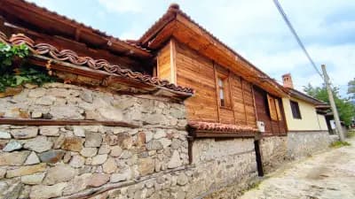 Сарафова Къща за Гости