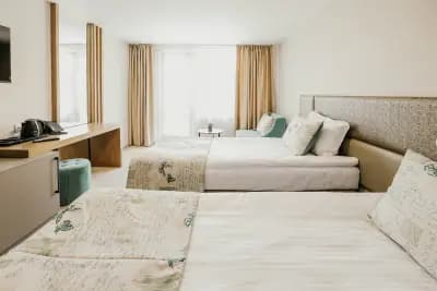 Green Park Hotel