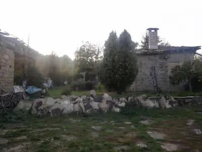 Kashta Chernitsata