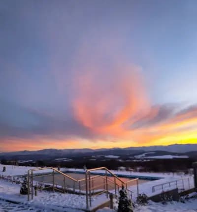 Mountain Sky View - Hotel & Airport - Маунтин Скай Вю