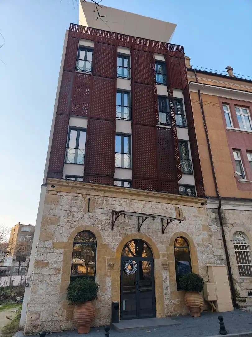 Bizarre Boutique Hotel