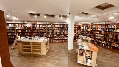 КНИЖАРНИЦА CIELA - Граф Игнатиев 18