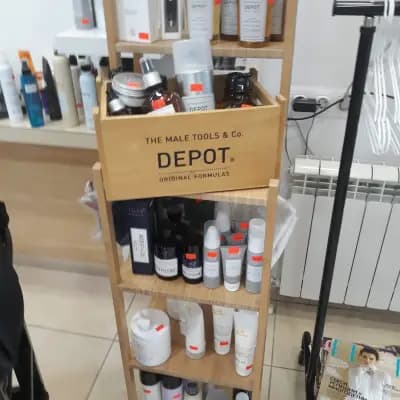 Carrie Salon