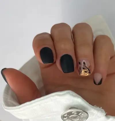 Beauty & the beast Nails & Barber