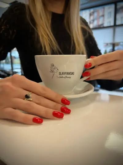 SLAVYANSKI Salon of beauty