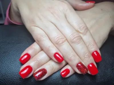 HH nails salon