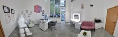 HH nails salon