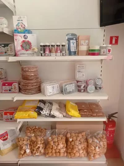 Let's Bake - Магазин за аксесоари и украса на сладкиши.