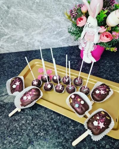 Monchia Cake and Catering