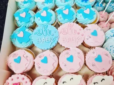 Monchia Cake and Catering