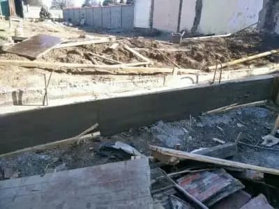 Ремонт на покриви (К. Костов)/ Тенекеджийски услуги/ Навеси/ Пренареждане на керемиди