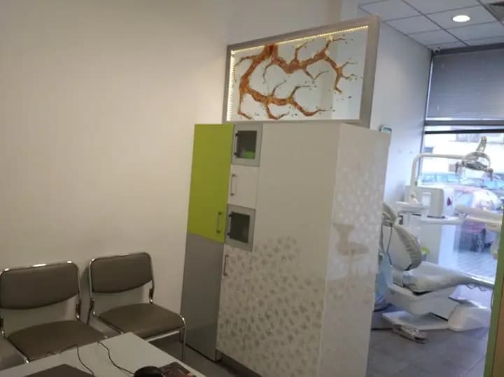 Интелдент-Зъболекарски кабинет Света Троица.