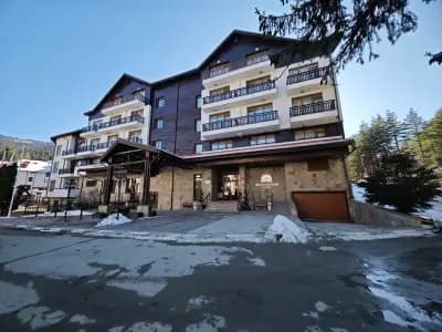 Borovets Hills Ski & Spa