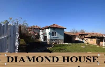 DIAMOND HOUSE by mowlem