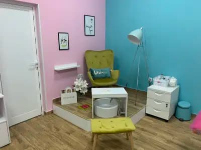 Студио за красота "Candy" | Цвети Каменова | Кола Маска | Маникюр | Педикюр | Почистване на лице | Биолифтинг