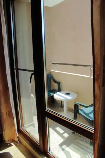 Tangra Guest House