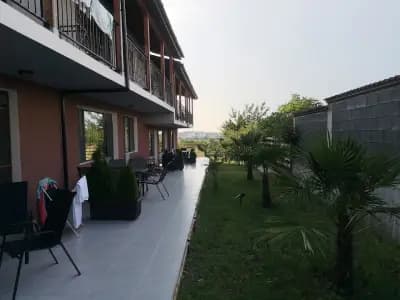 Studio 8 Arapya