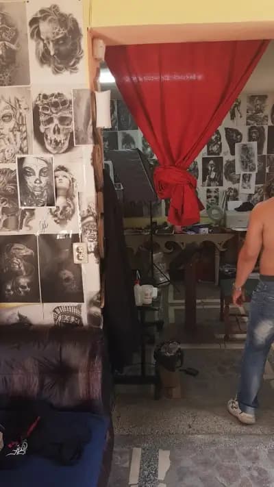 Жени Стил