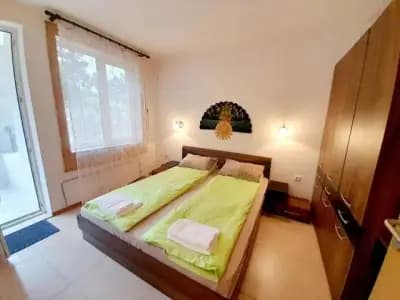 ROYAL BEACH HOTEL apartment