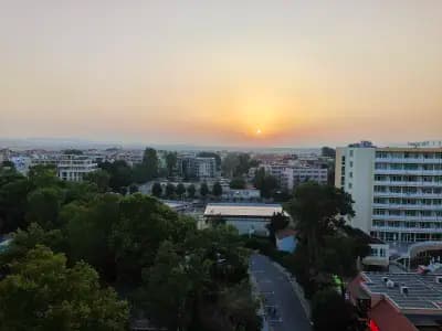 ROYAL BEACH HOTEL - apartment E 702.