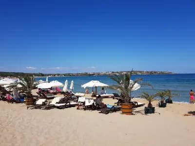 Sand Lilies Beach Apartment