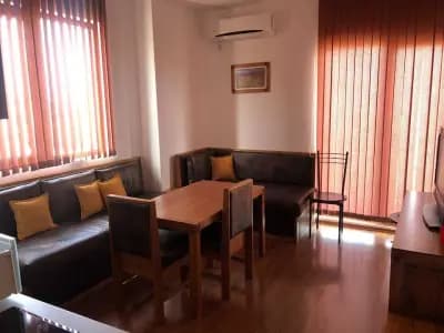 Апартамент Христо Ботев / Hristo Botev apartment