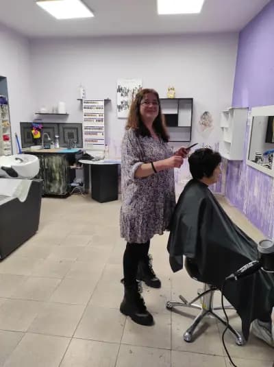 Фризьорски салон Хриси село Бенковски
