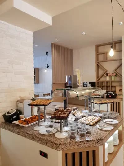 Marina Sands Bijou Boutique is an excellent choice for travelers visiting Obzor
