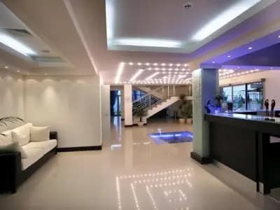 Dodo Beach Hotel