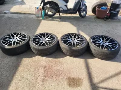 Tisho auto