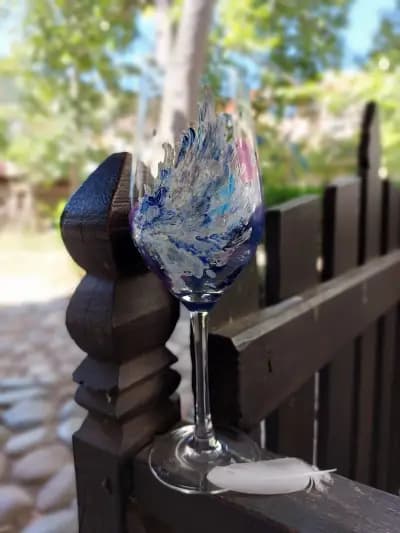 Рисувано стъкло АРТ АТЕЛИЕ ГАЛЕРИЯ