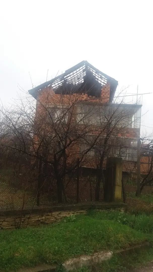 Рисувано стъкло АРТ АТЕЛИЕ ГАЛЕРИЯ