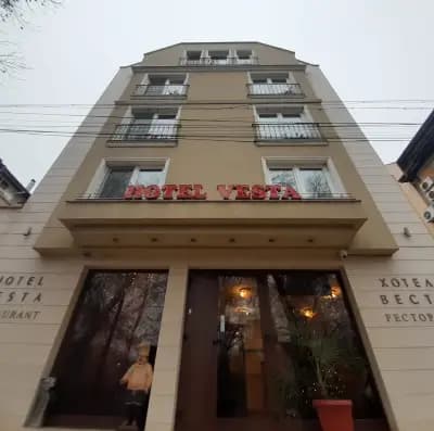 Хотел Веста