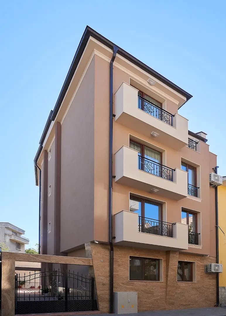 Bendita House